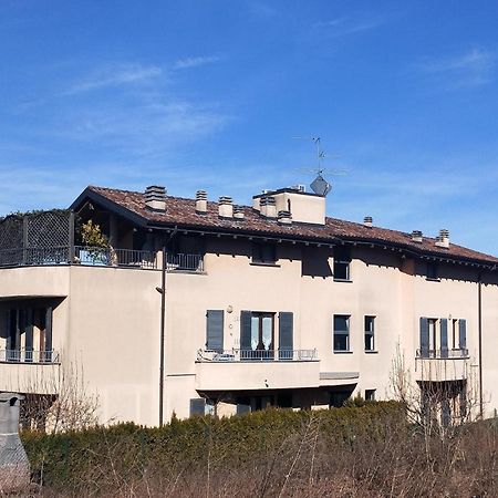 La Casa Del Cuore - Luxury Apartment Olgiate Comasco Bagian luar foto