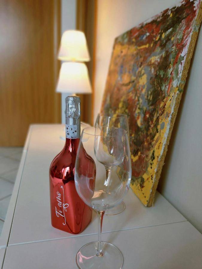 La Casa Del Cuore - Luxury Apartment Olgiate Comasco Bagian luar foto