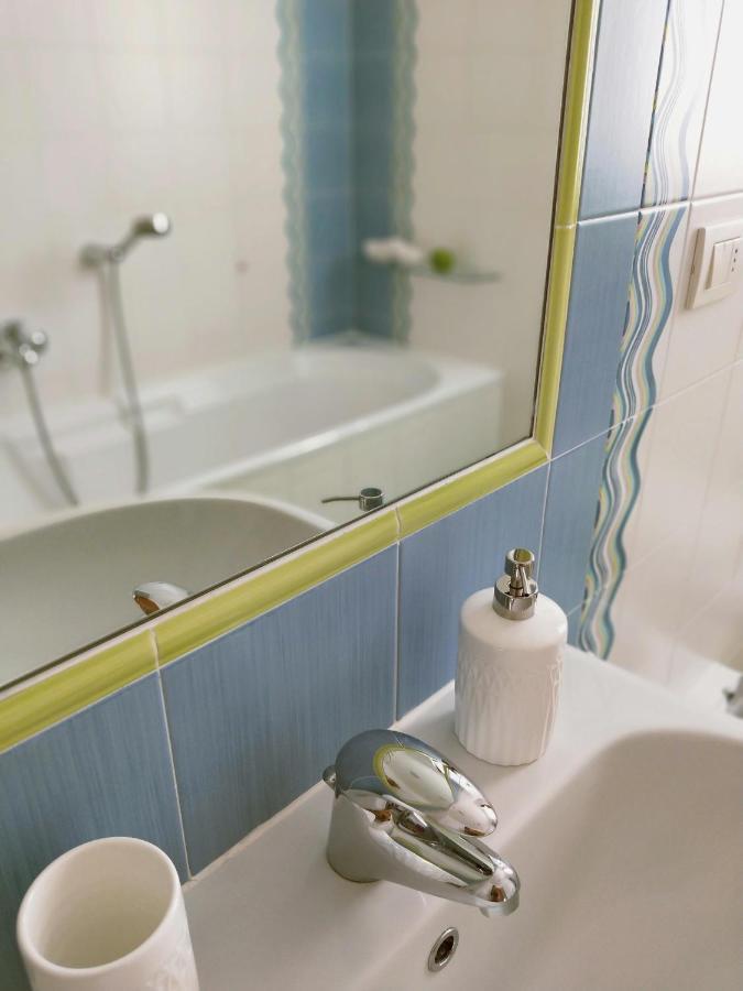 La Casa Del Cuore - Luxury Apartment Olgiate Comasco Bagian luar foto