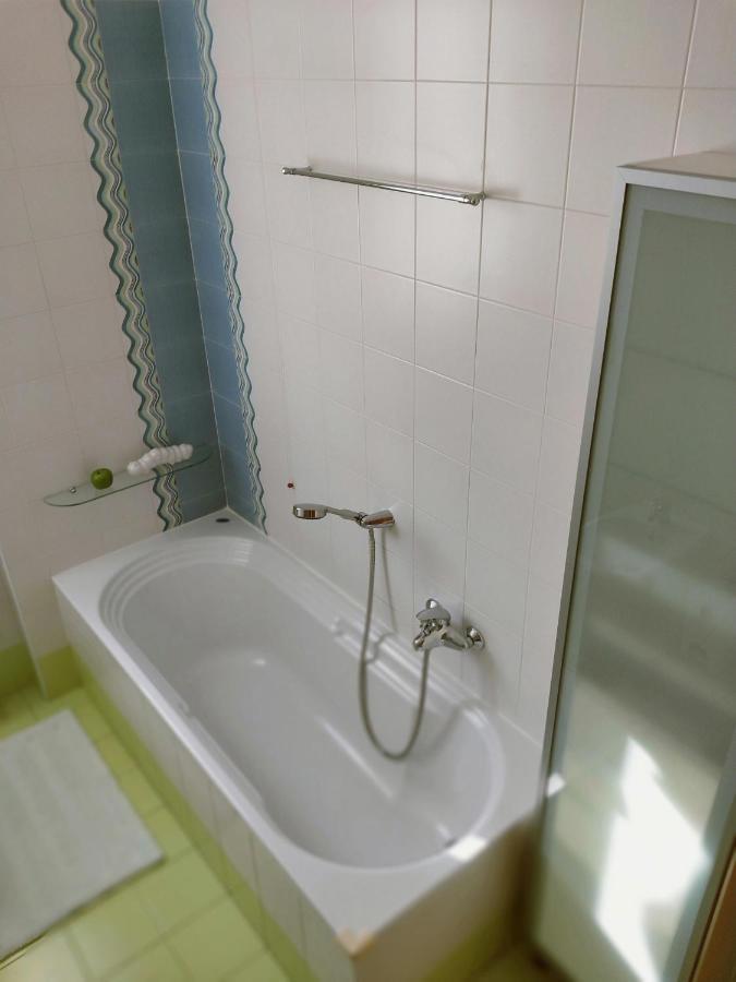 La Casa Del Cuore - Luxury Apartment Olgiate Comasco Bagian luar foto